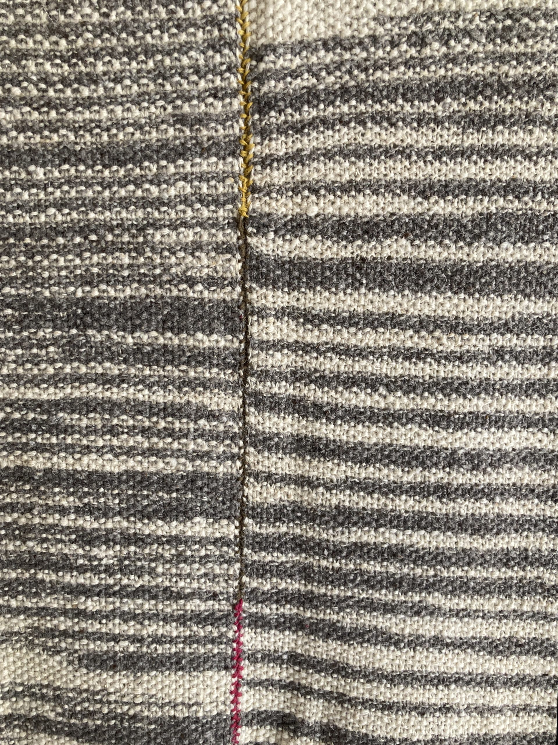Single Seam Blanket - Image 4